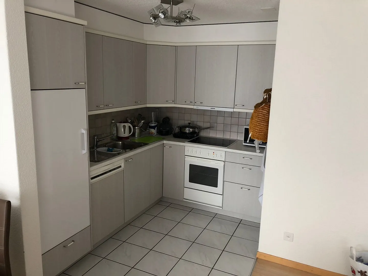 2.5 Room Apartment, Breitengasse 52, 1st Floor Center - Photo 4 of 14