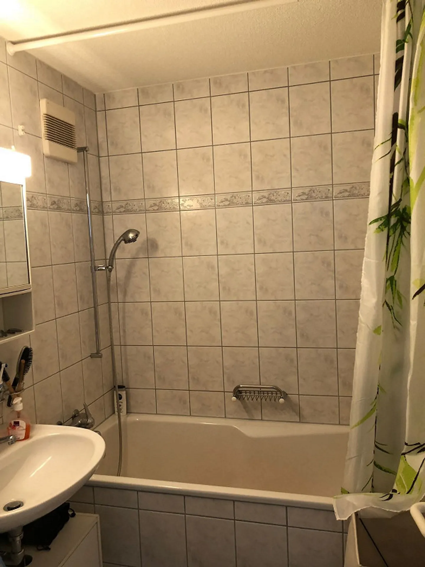 2.5 Room Apartment, Breitengasse 52, 1st Floor Center - Photo 11 of 14