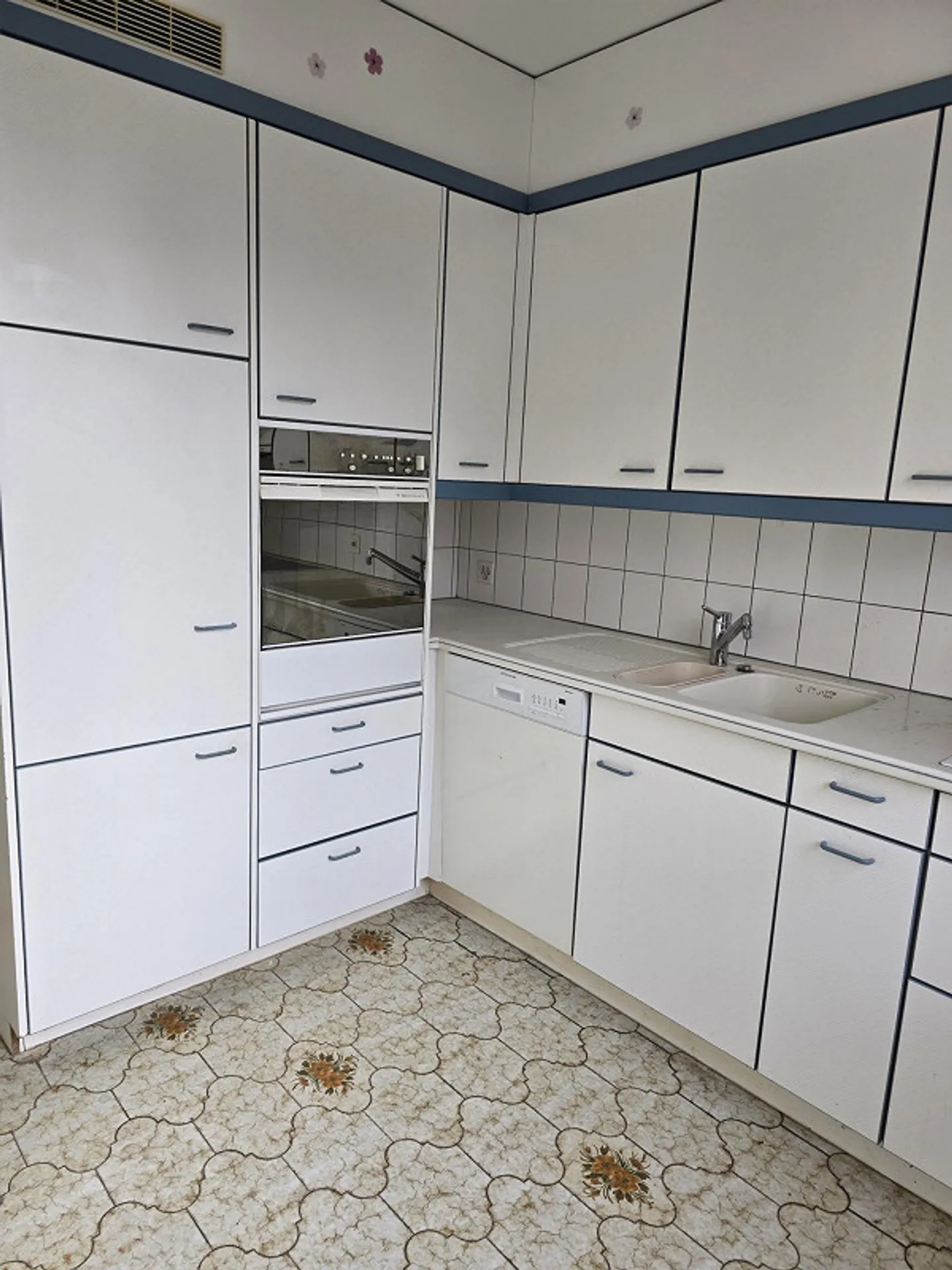 Charmante maison à 2 générations dans un endroit calme à Birsfelden - Photo 17 sur 19