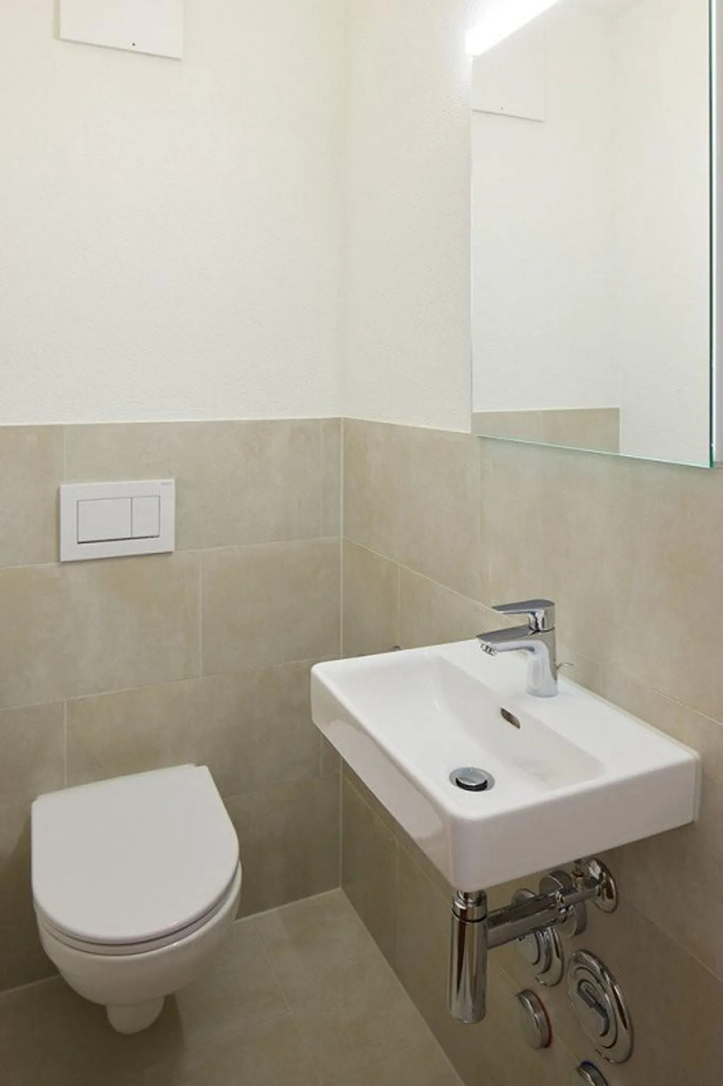 MIETEN OHNE KAUTION - neu sanierte Wohnung im Grünen - Photo 4 of 8