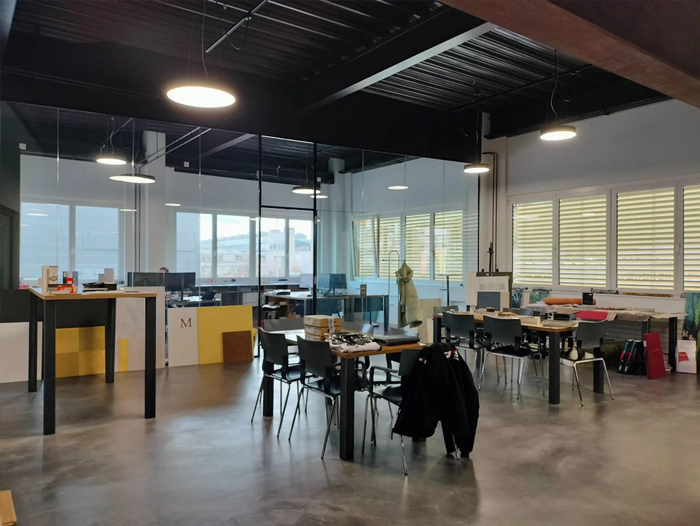 Seize Opportunities - High-Quality Office Spaces - Photo 2 of 6