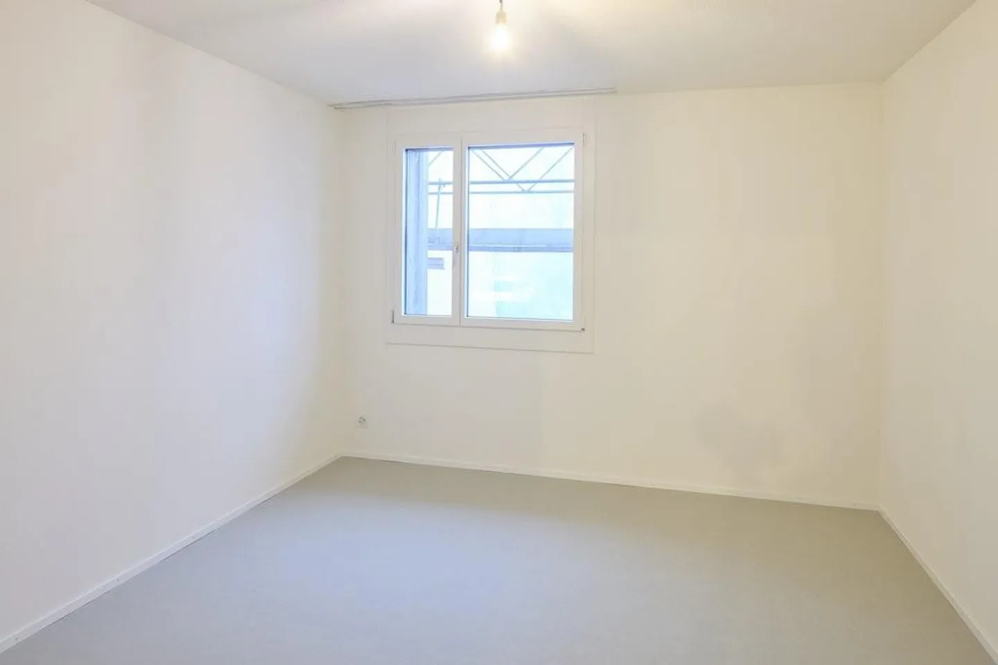 MIETEN OHNE KAUTION - neu sanierte Wohnung im Grünen - Photo 7 of 8