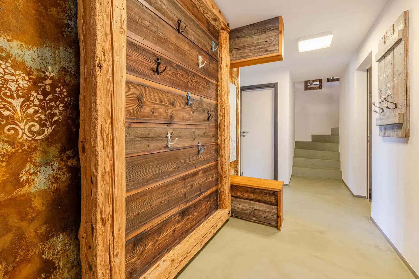 Family-friendly living in a wonderful location with a view - Photo 2 of 9