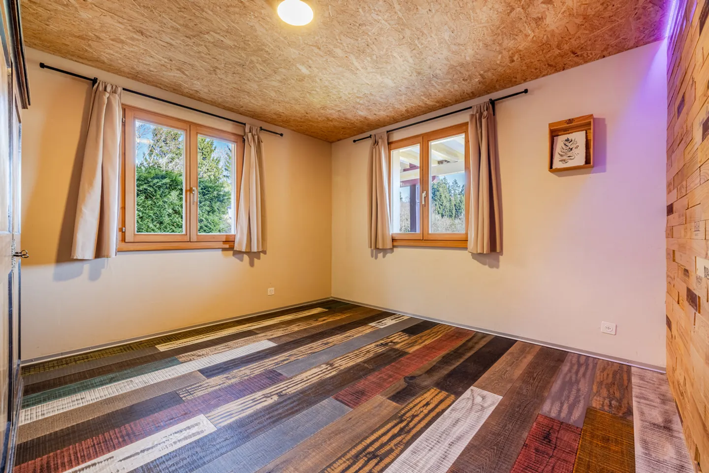 Family-friendly living in a wonderful location with a view - Photo 6 of 9