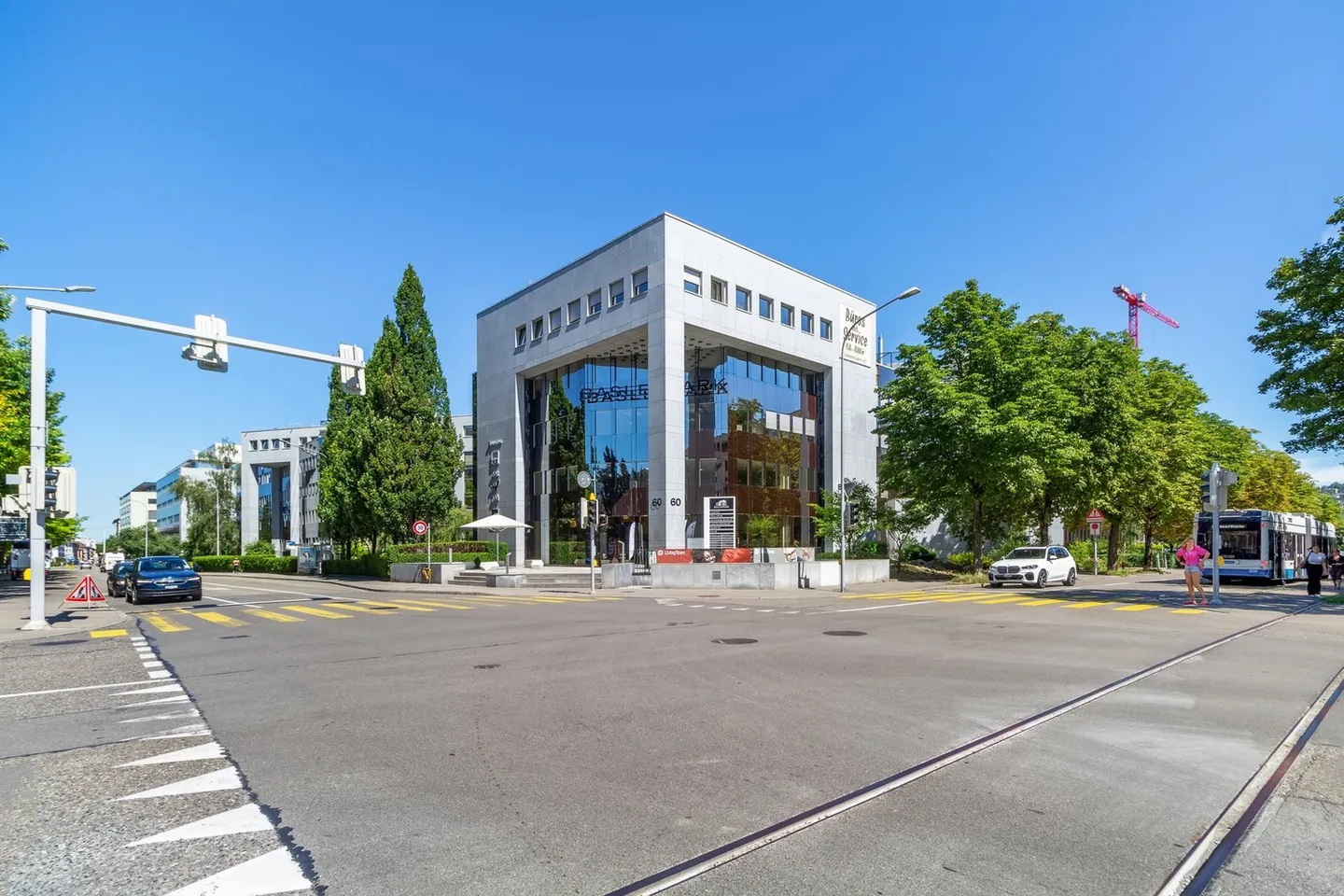 Baslerpark - affari come al solito - Foto 12 di 12