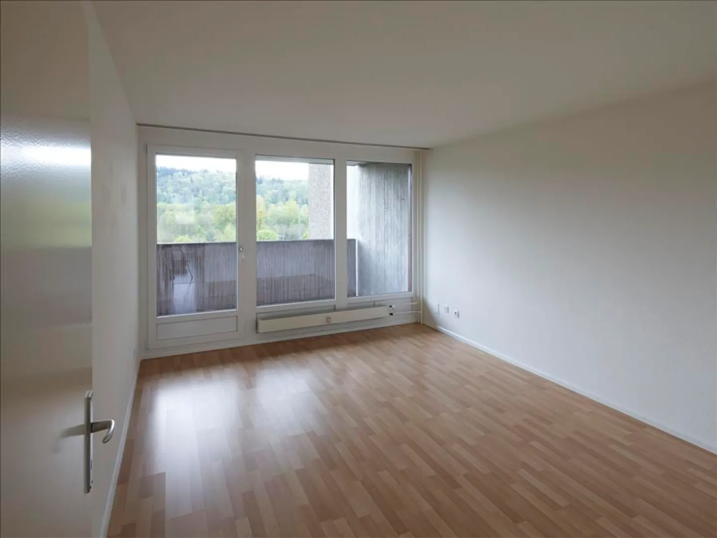 Wohnen im Grünen mit einer herrlichen Aussicht - Foto 2 von 4