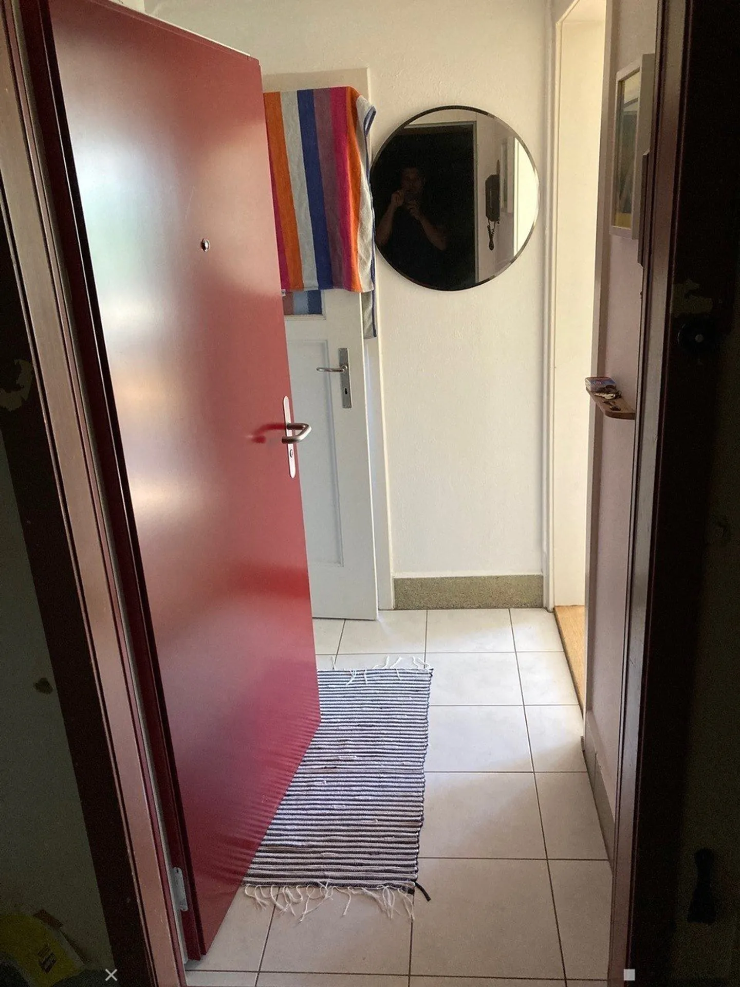 Charming 1-room apartment with beautiful view in Biel - Photo 6 of 9