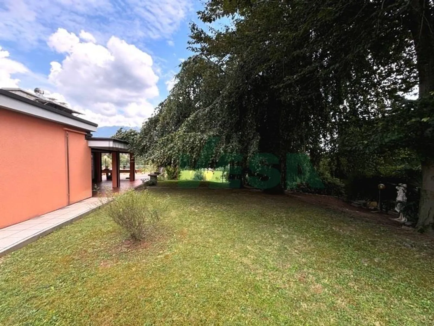 Villa spaziosa con piscina - Foto 6 di 11