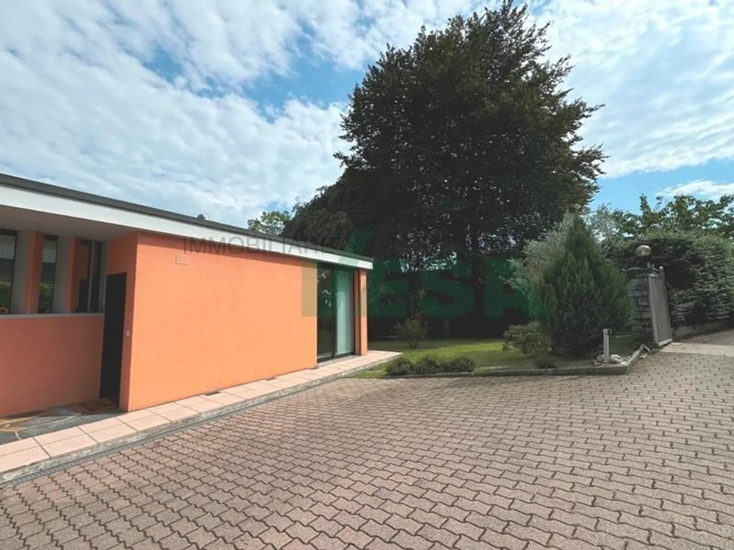 Villa spaziosa con piscina - Foto 9 di 11