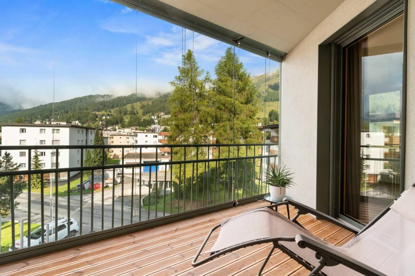 Exclusive 5.5-room apartment as primary residence with 145 m² - Photo 14 of 14