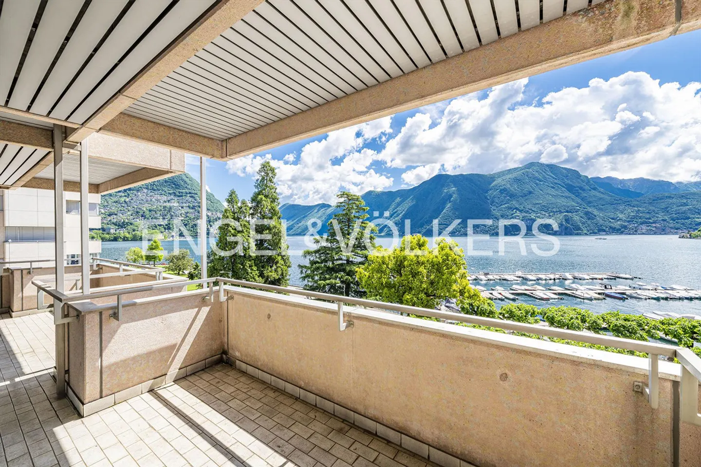 Appartements spacieux en bord de lac | unité D - Photo 7 sur 11