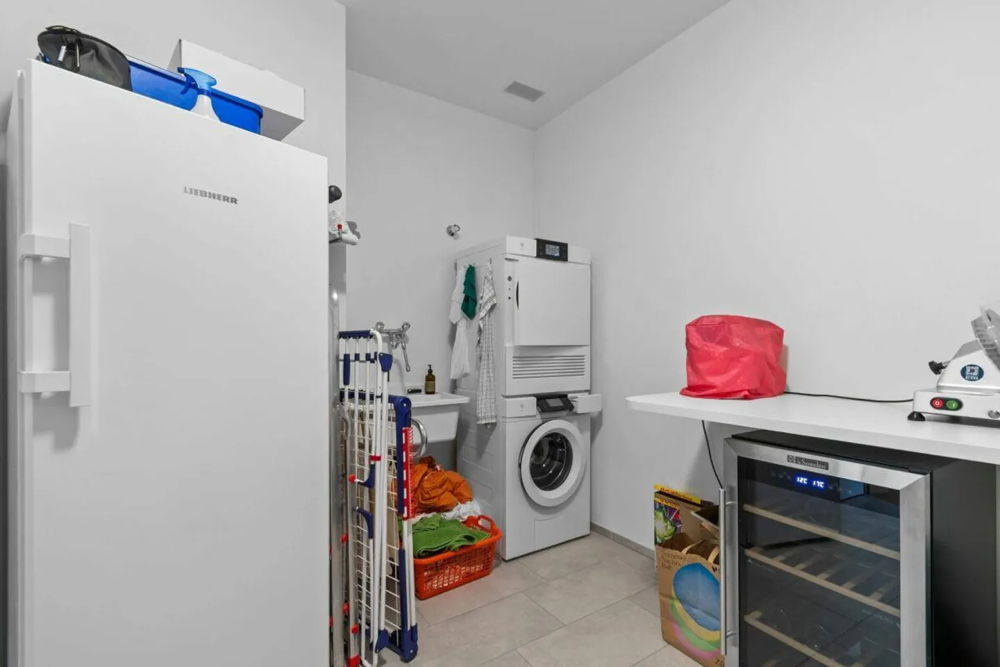 Exclusive 5.5-room apartment as primary residence with 145 m² - Photo 12 of 14