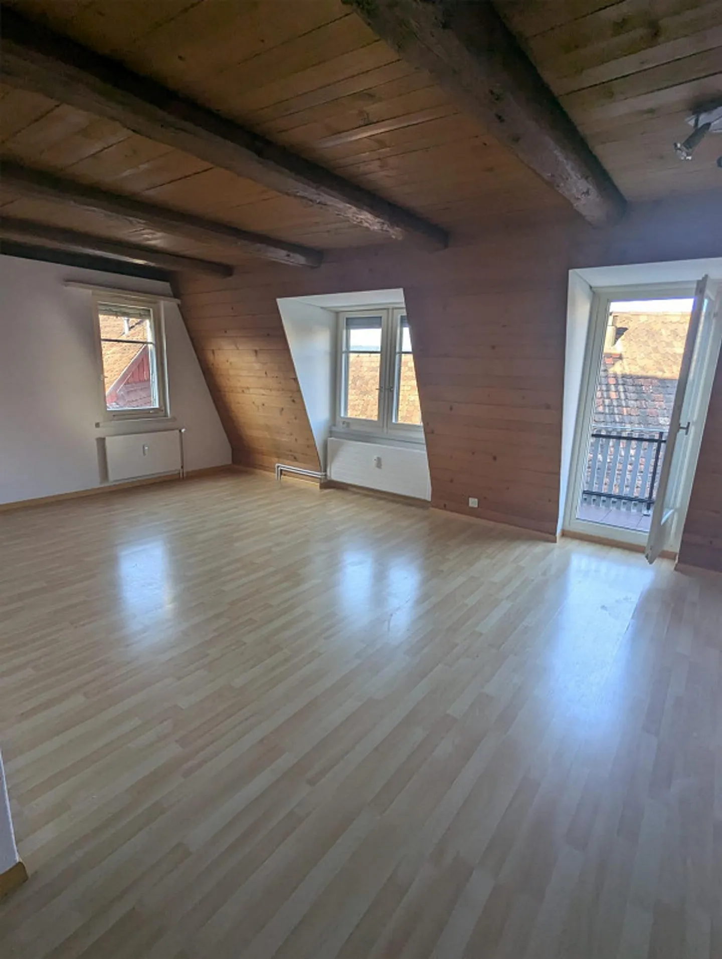 Appartamento attico romantico di 2 1/2 stanze nel centro storico - Foto 1 di 8