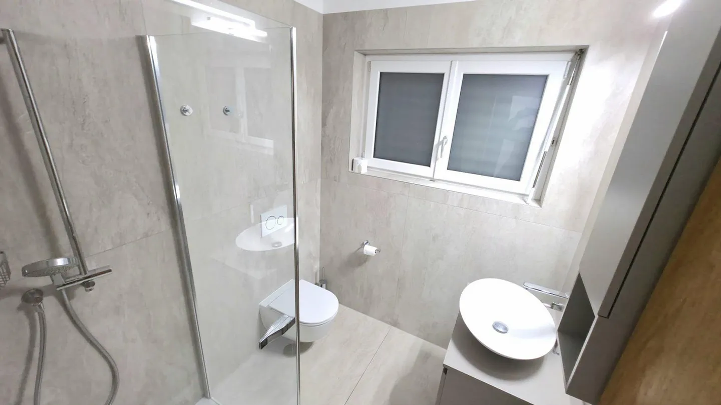 Harmony between Comfort and Nature in the Heart of Ticino - Photo 7 of 14