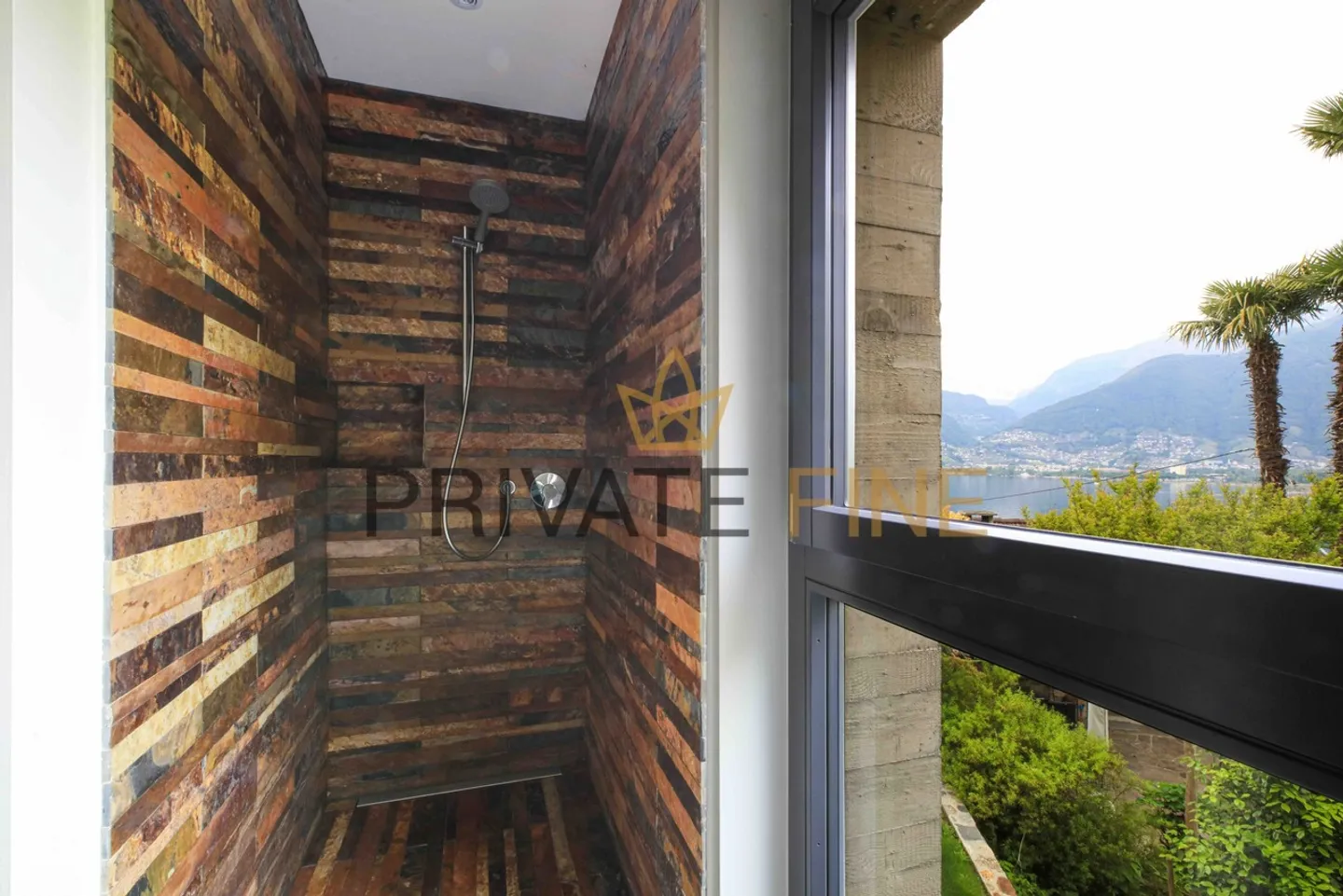 Villa Designer 6.5 pièces avec piscine et vue sur le lac sans restriction (30) - Photo 10 sur 18