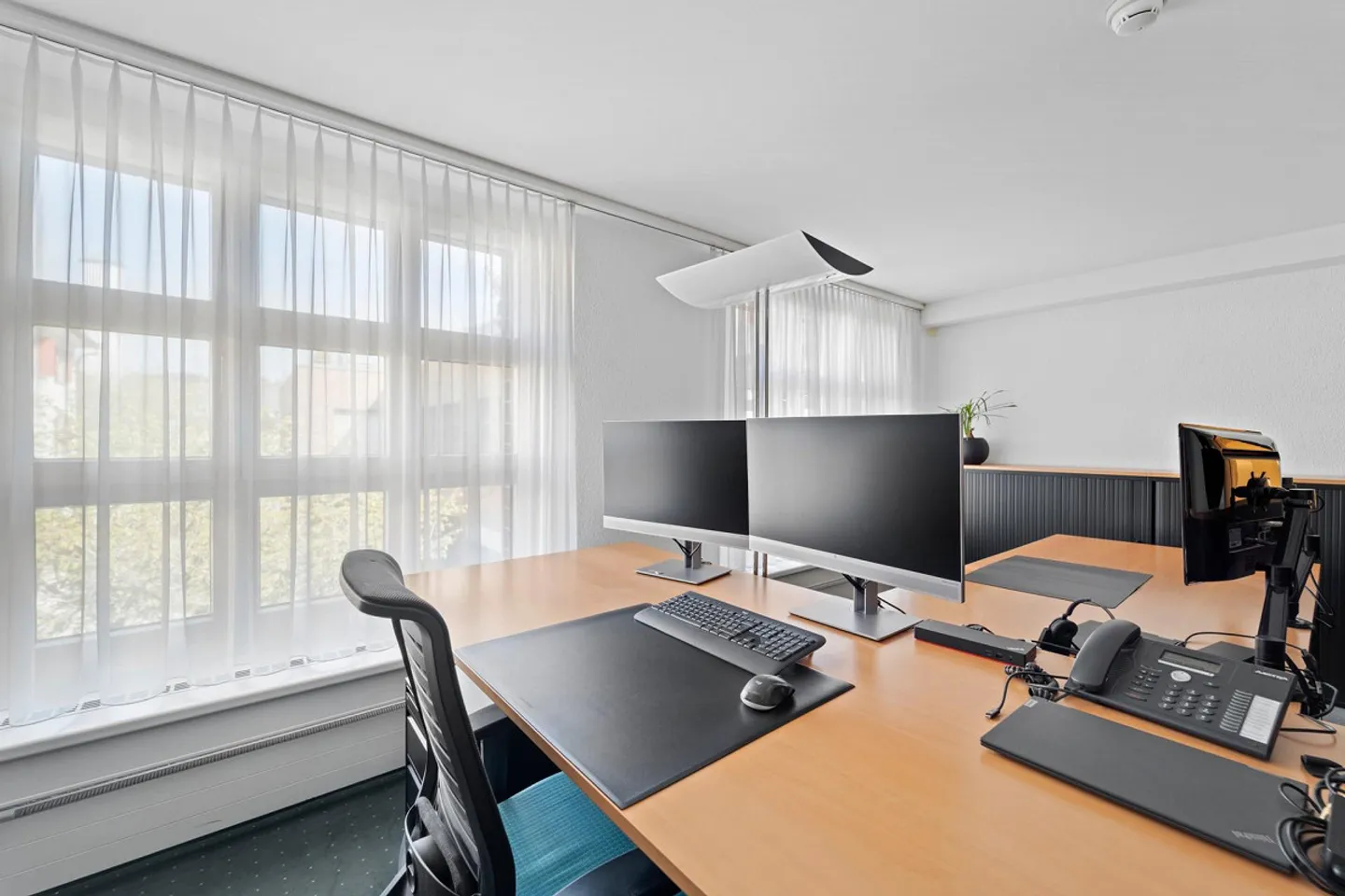 Versatile commercial spaces in prime location in Wil! - Photo 15 of 23