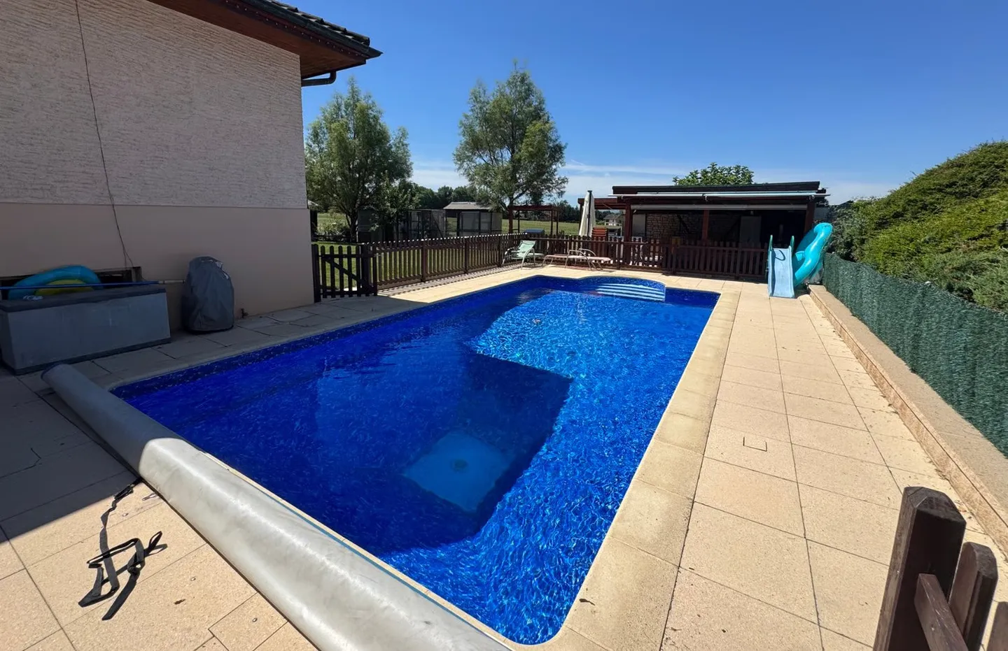 Villa with 8 rooms in occupied viager without rent – Pool and garden – Vernier (GE) - Photo 10 of 10