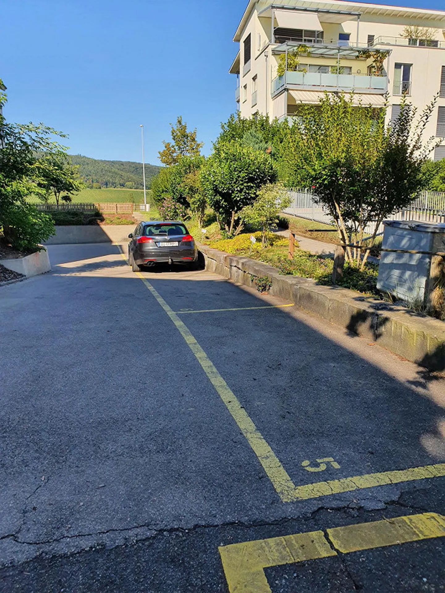 Parking in Diessenhofen - Photo 4 of 4