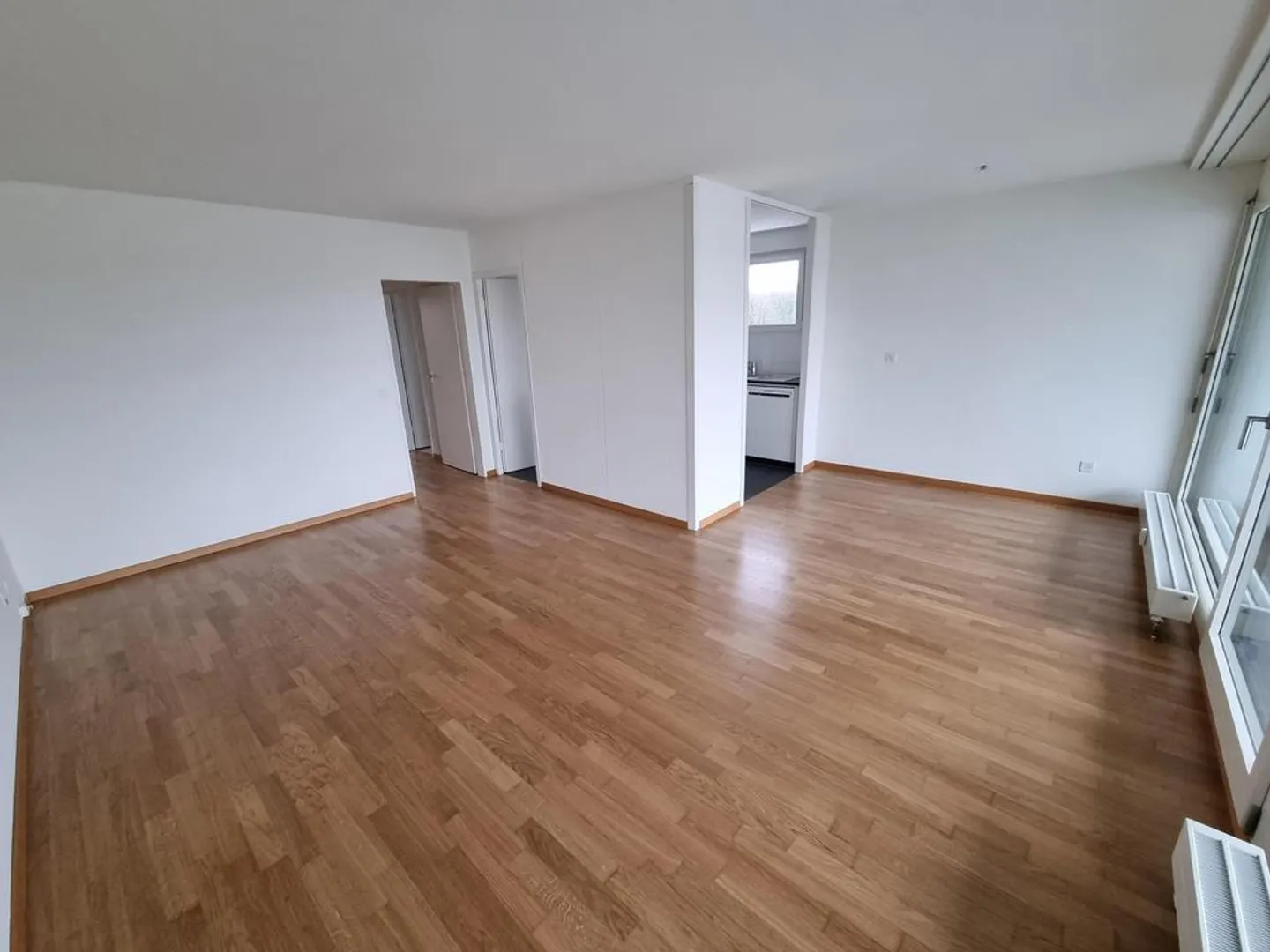 Appartement 4.5 pièces au 5ème étage - Votre nouveau chez-vous à Sisseln - Photo 3 sur 10
