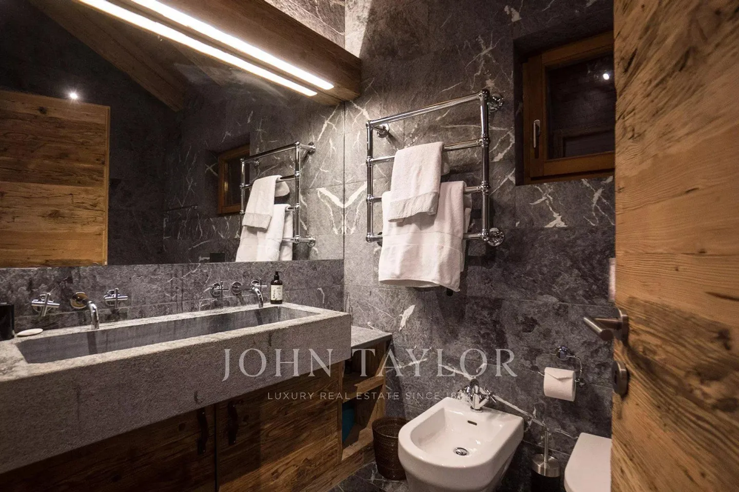 Appartamento Alpino Elegante in Affitto – Verbier - Foto 7 di 13