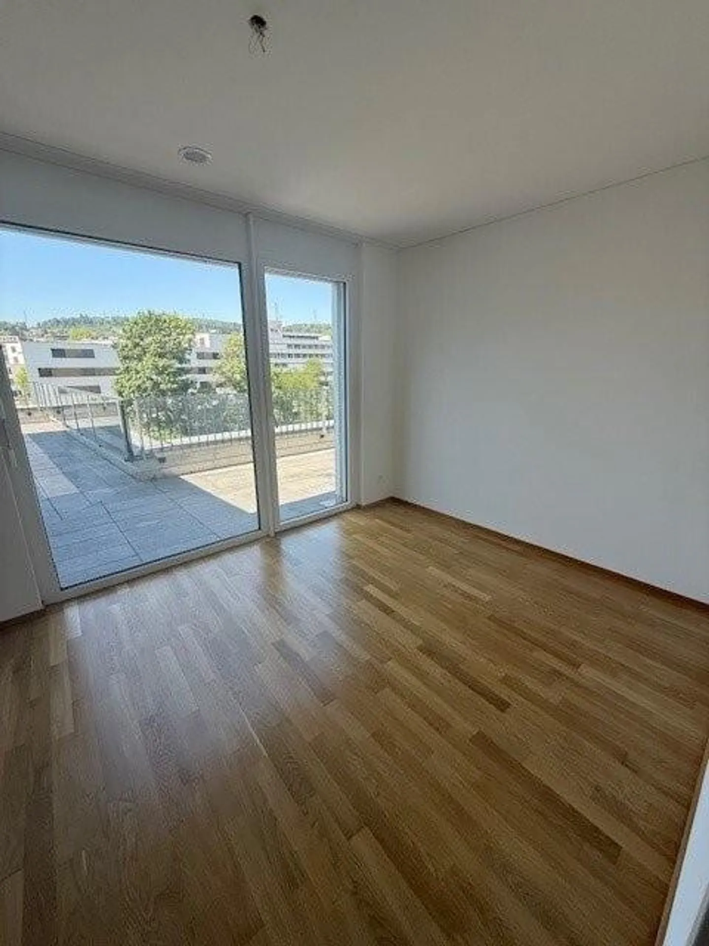 Moderne 3.5-Zimmer-Attikawohnung mit grosser Terrasse - Photo 6 of 11