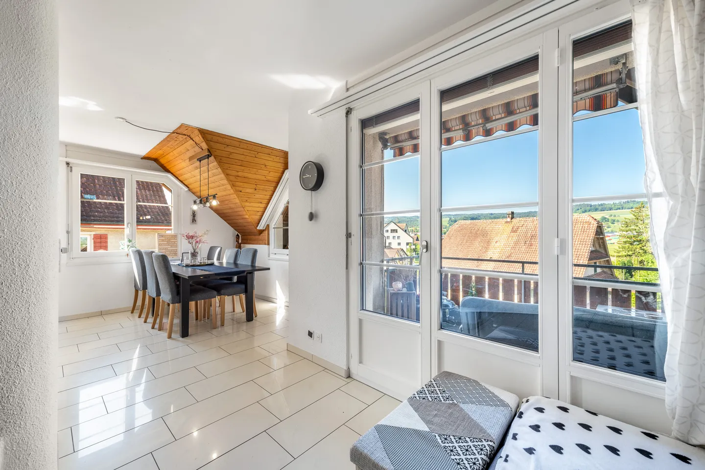 Maisonette di 4,5 stanze con bella vista - Foto 1 di 13