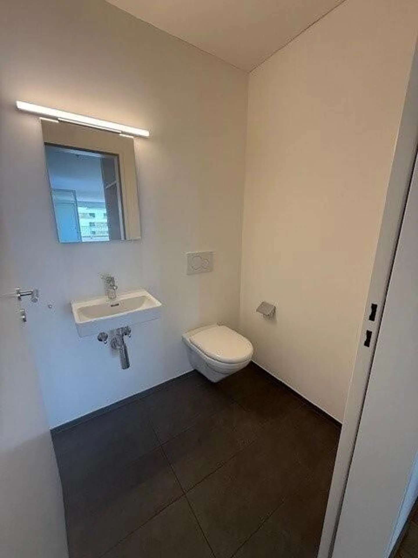 Moderne 3.5-Zimmer-Attikawohnung mit grosser Terrasse - Photo 7 of 11