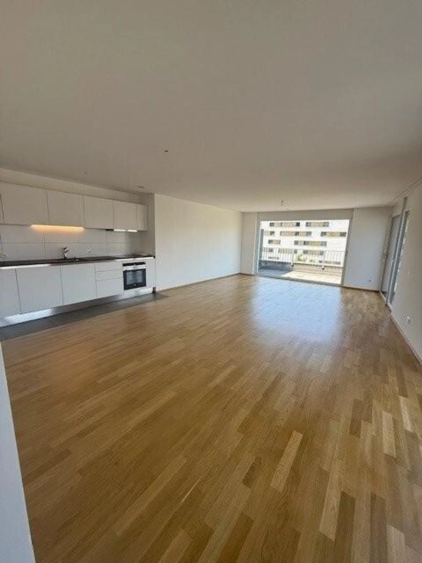 Moderne 3.5-Zimmer-Attikawohnung mit grosser Terrasse - Photo 4 of 11