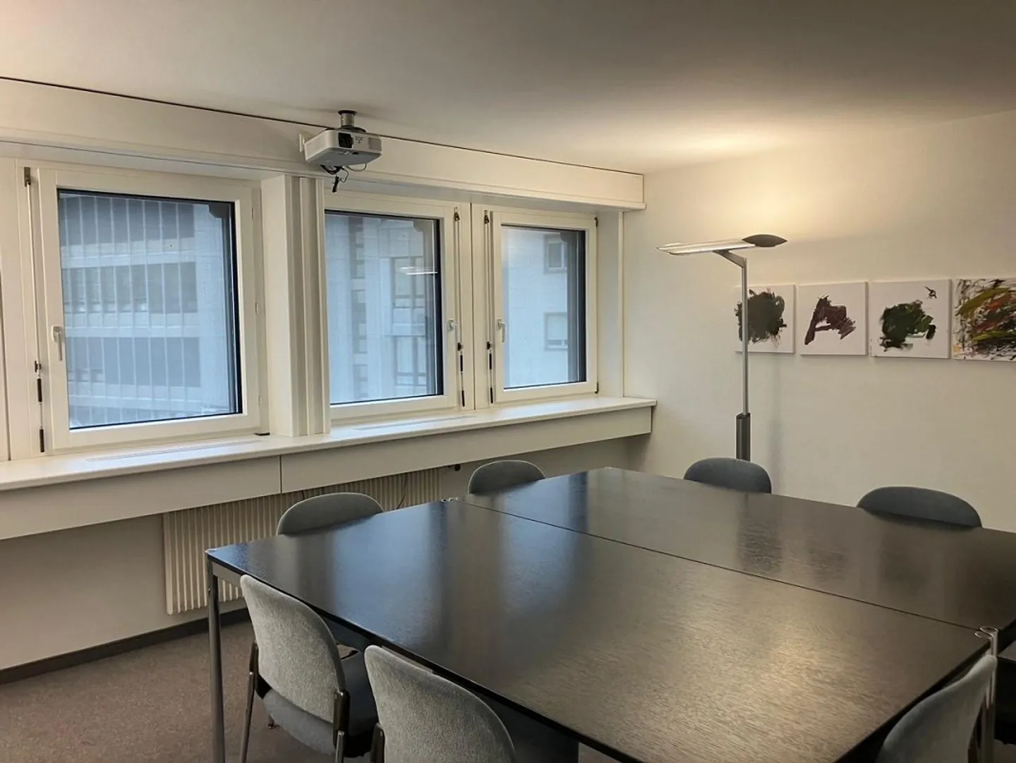 Moderne Büroräumlichkeiten - Foto 1 von 2