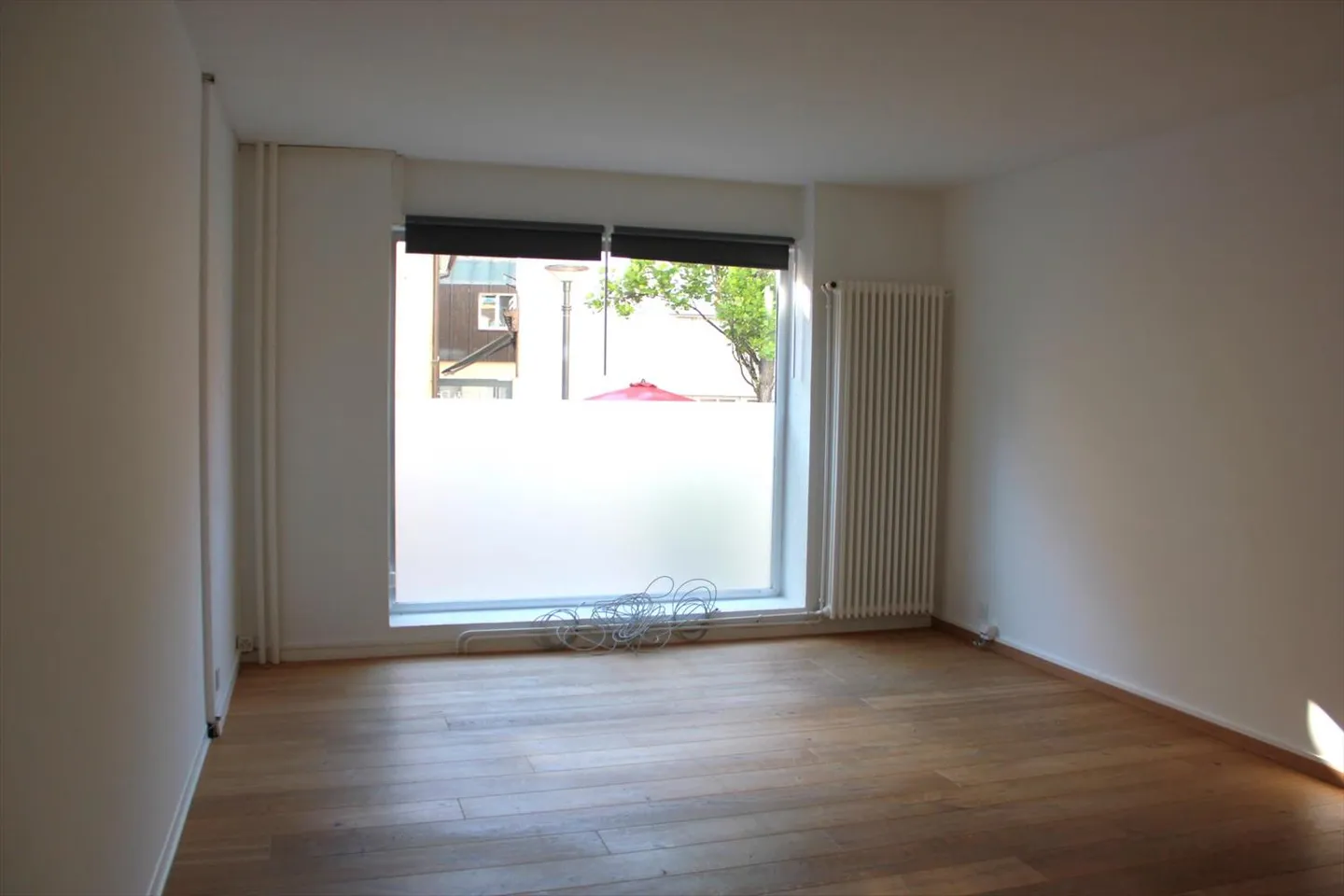 Commercial Center 2 Rooms - Photo 4 of 7