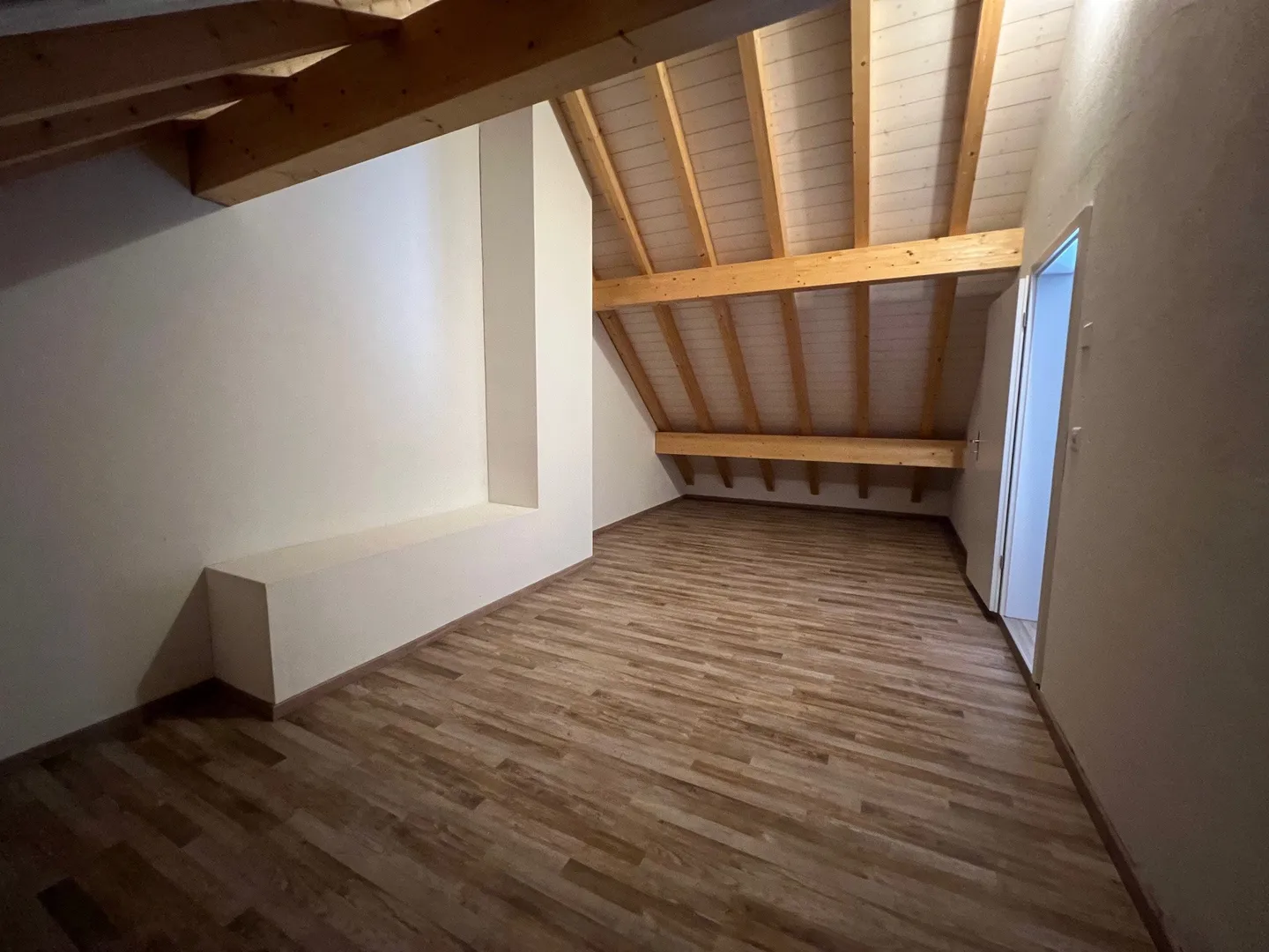 Geräumige 4.5-Zimmer Wohnung - Foto 9 von 11