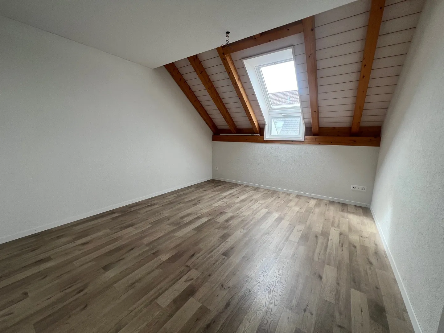 Geräumige 4.5-Zimmer Wohnung - Foto 10 von 11