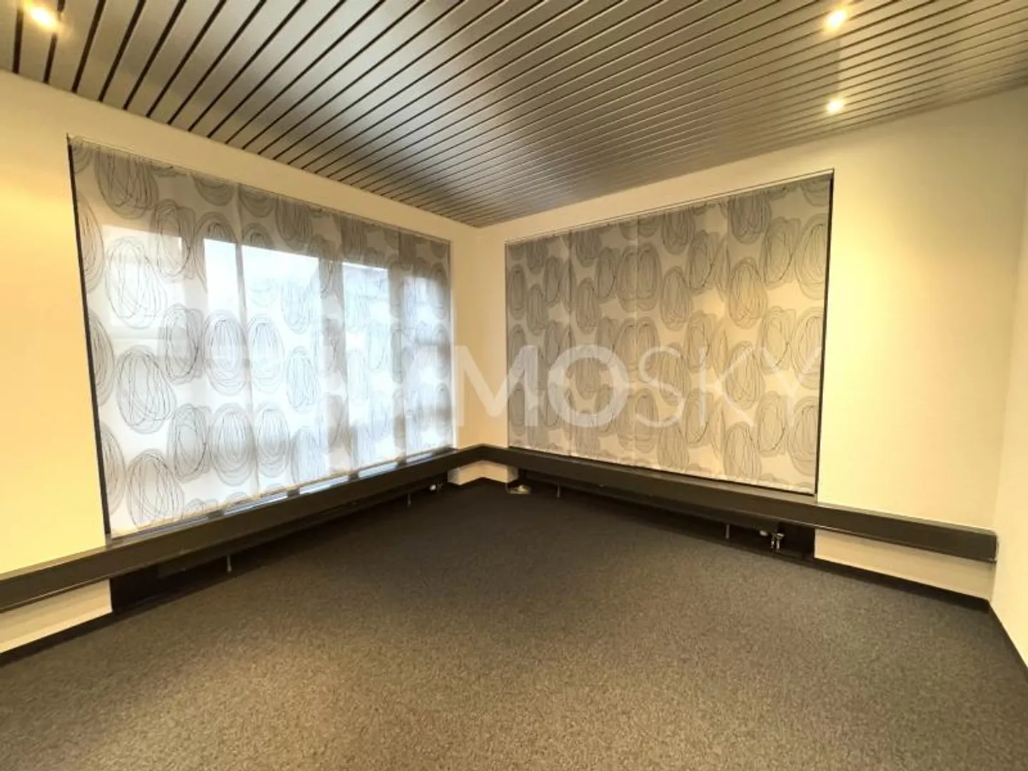 Démarrez votre entreprise ici - Photo 8 sur 9