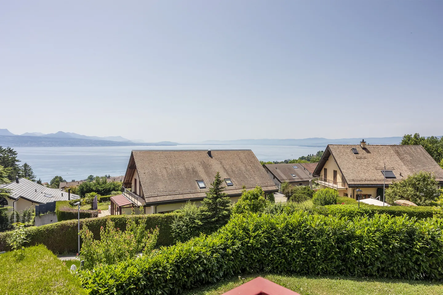 Villa jumelle de 5.5 pièces avec véranda, parkings et garage. - Photo 18 sur 18