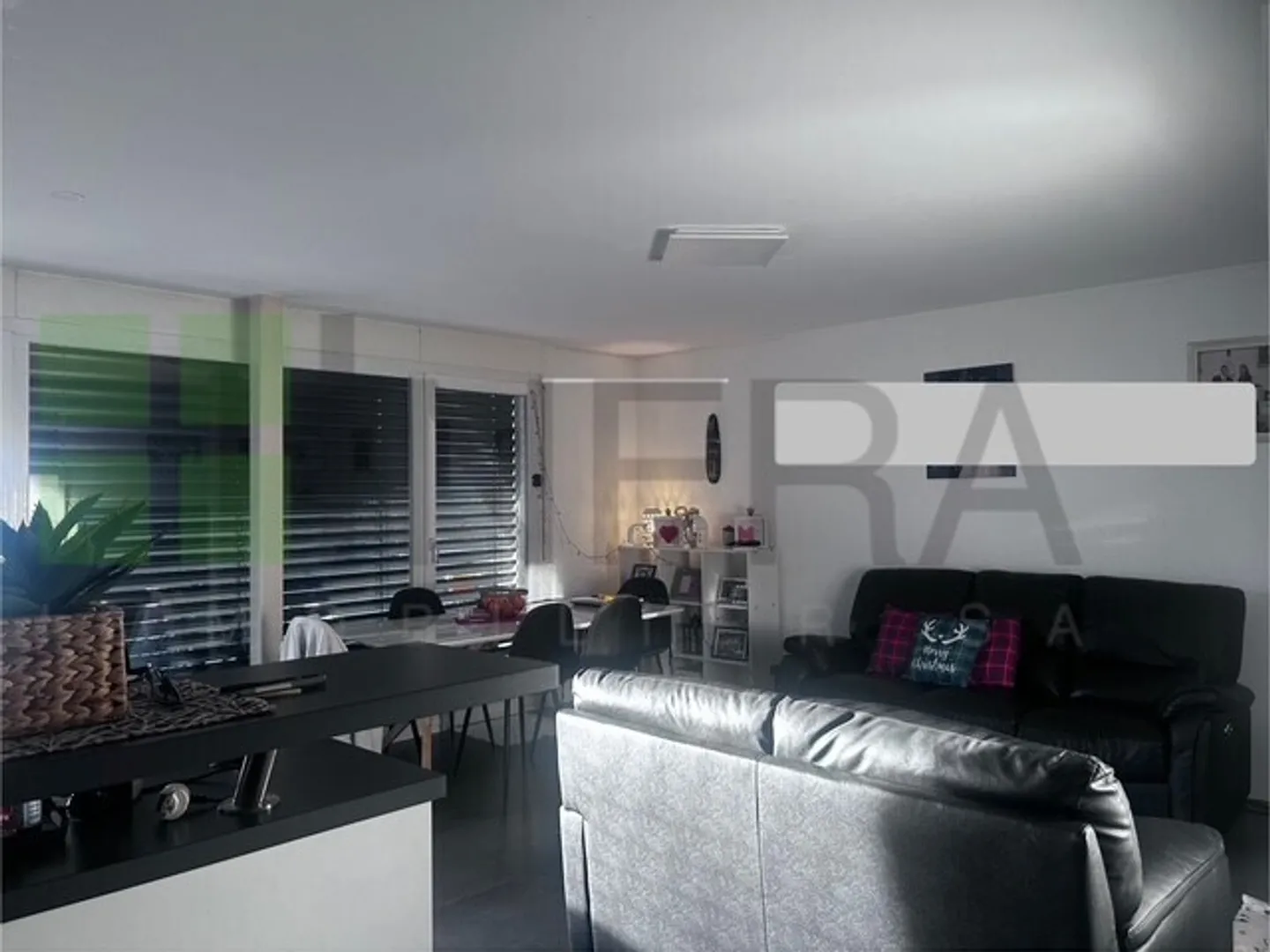 3,5-Zimmer-Wohnung im 1. Stock von 64 m2 mit Aufzug - Foto 2 von 12