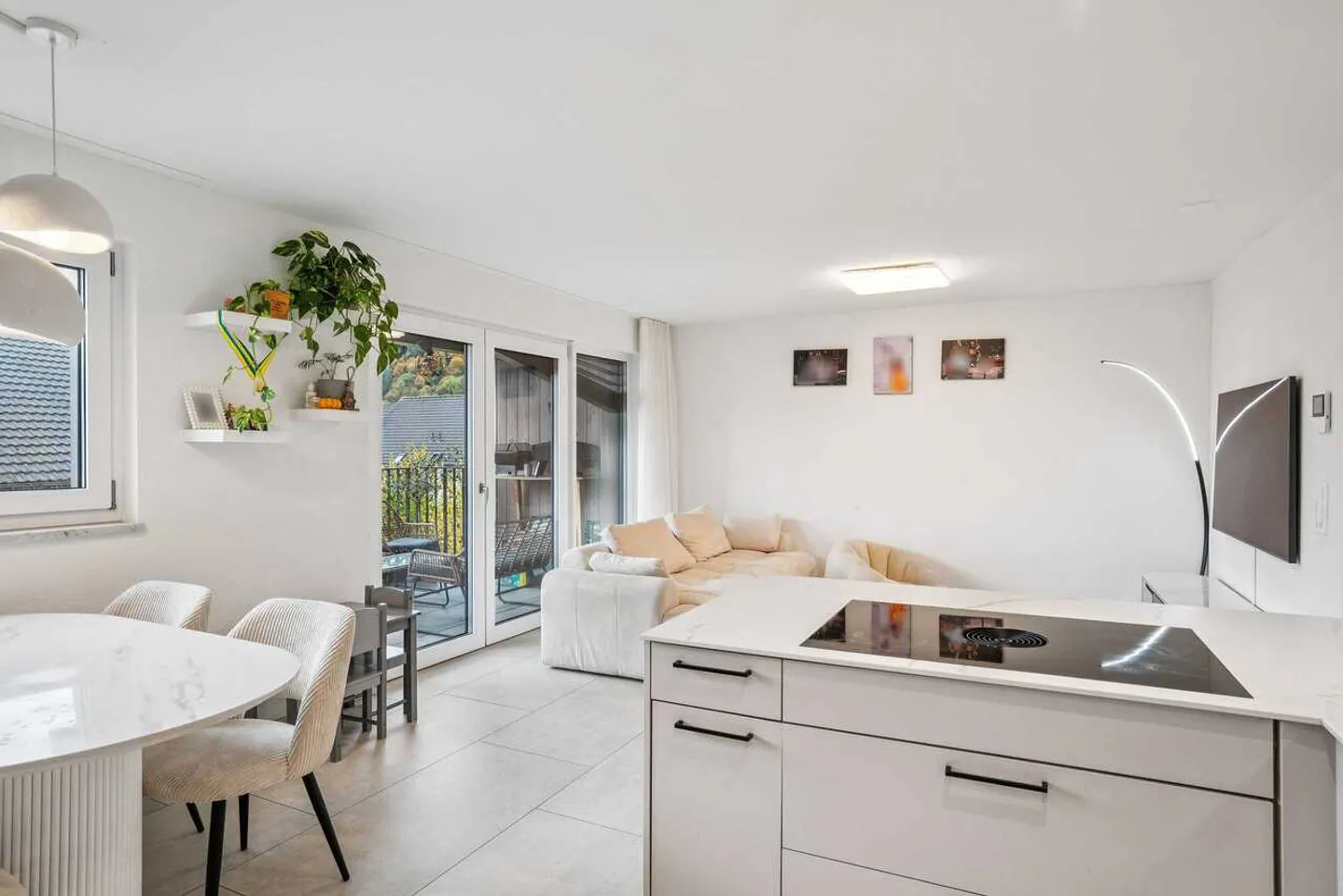 Modernes Apartment in der Natur - Foto 8 von 13