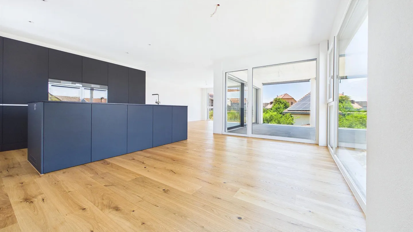 High-quality living near the train station, bus, forest, and Emme - Photo 1 of 28