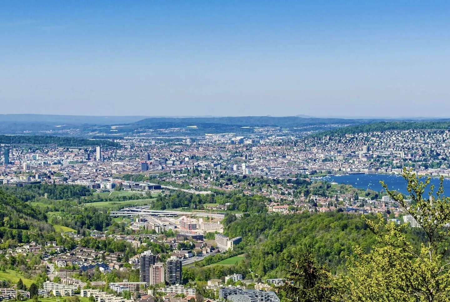 Multi-family house in Zurich - Photo 1 of 1