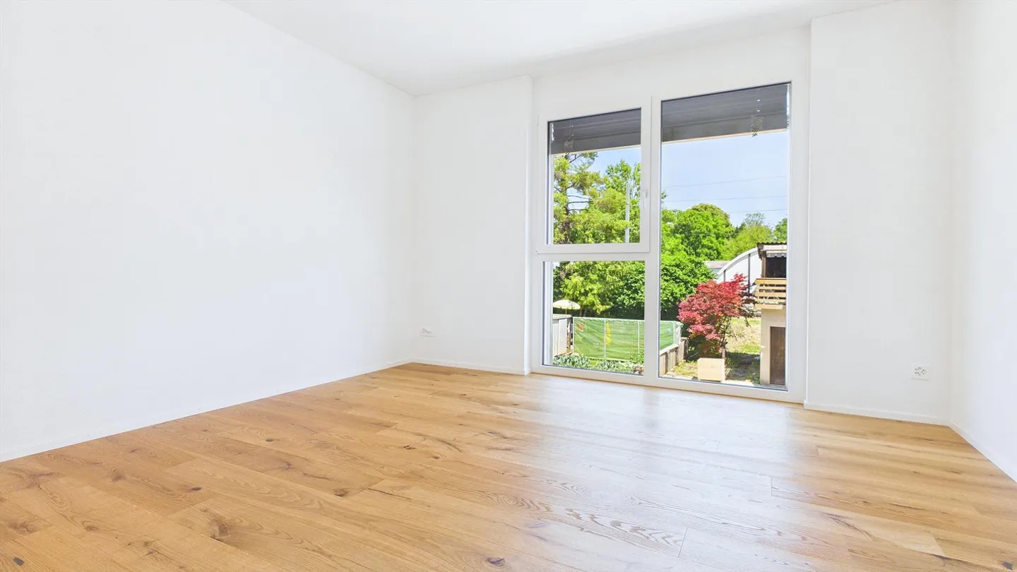 High-quality living near the train station, bus, forest, and Emme - Photo 16 of 28