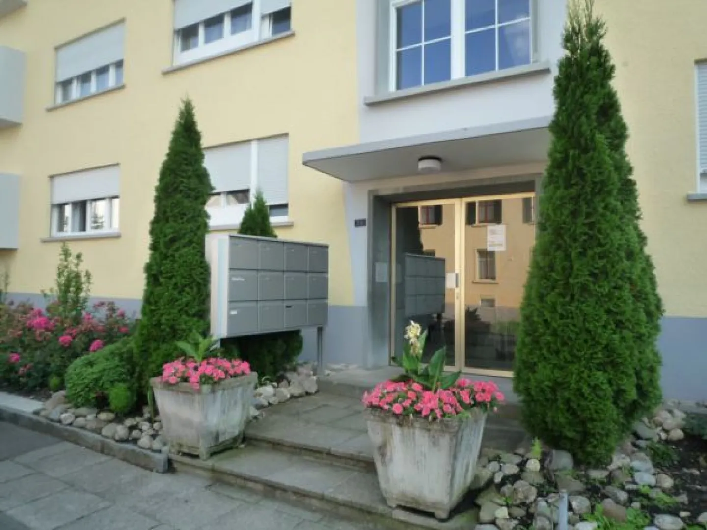 Geräumige Wohnung mit Balkon - Foto 1 von 10