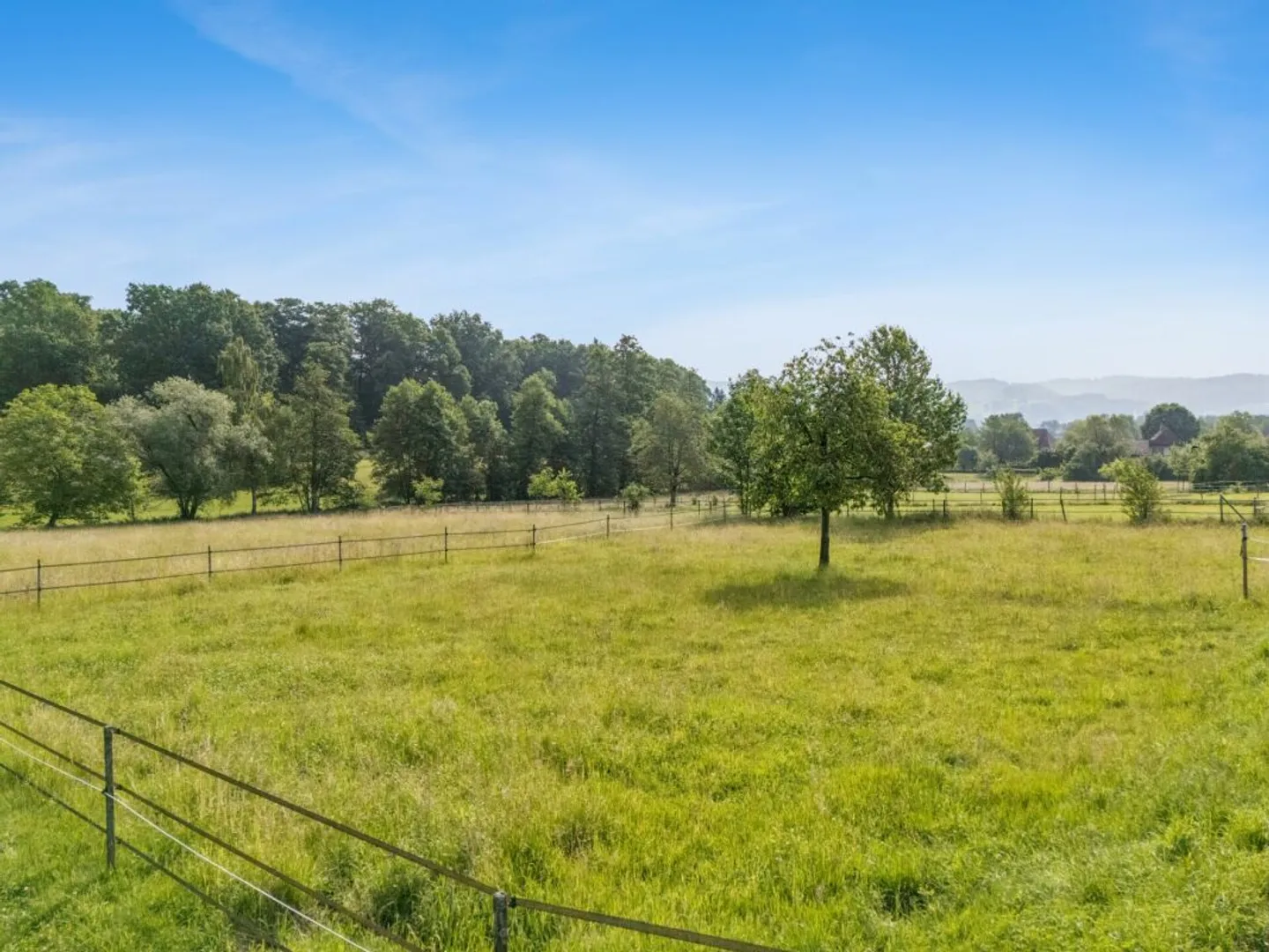 REITSPORT PROPERTY WITH TWO UNITS AND THE POSSIBILITY FOR INDIVIDUAL HORSE KEEPING - Photo 3 of 15