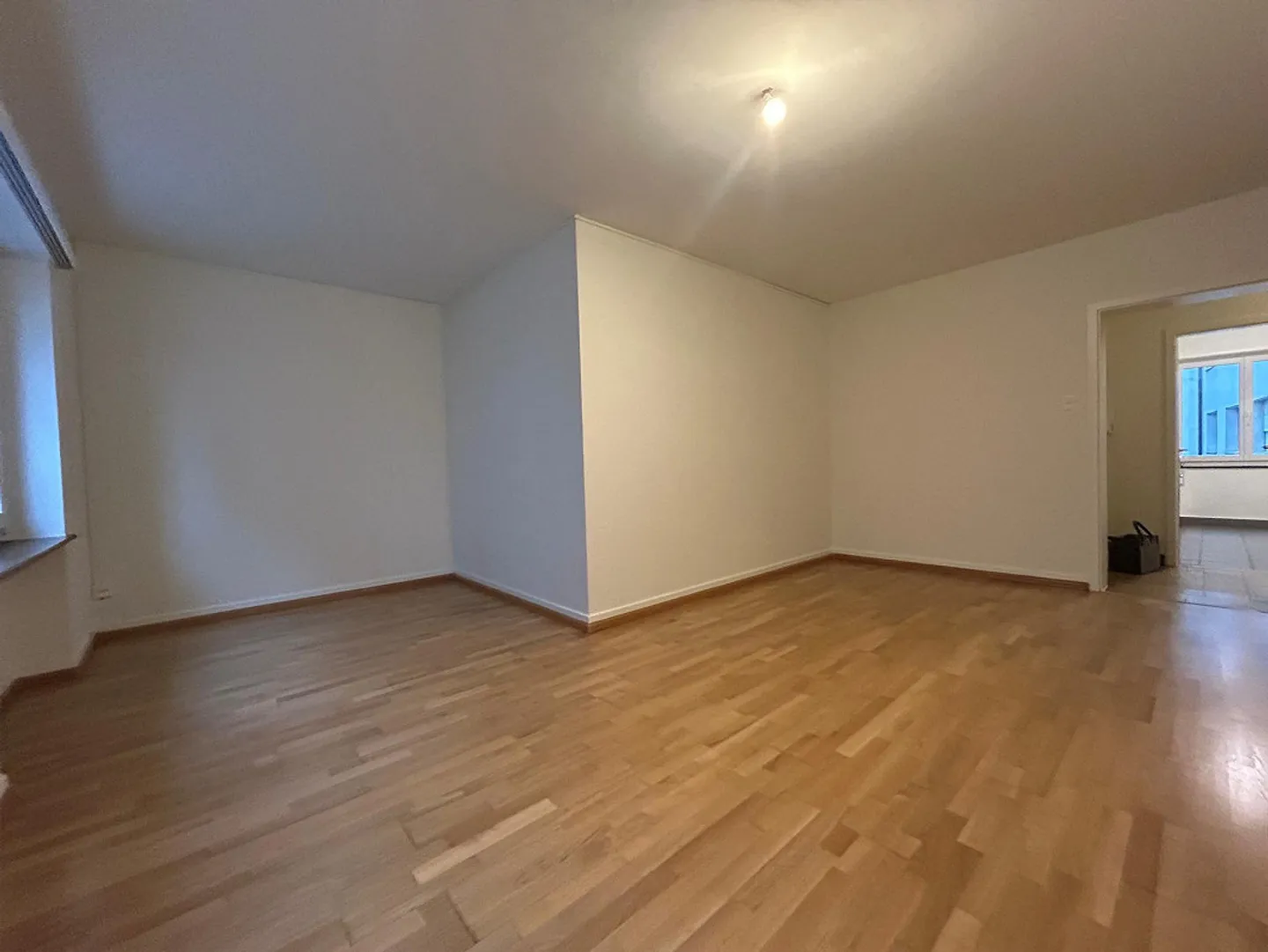 2-room apartment near SBB train station - Photo 3 of 7