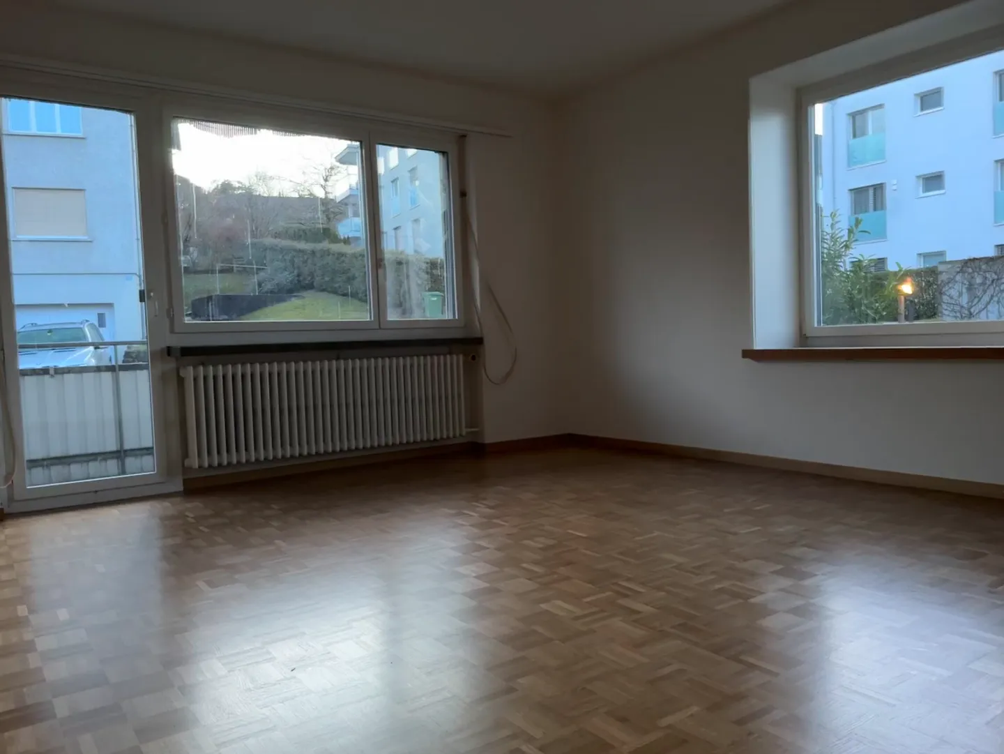 Appartement fraîchement rénové et lumineux dans un quartier calme - Photo 3 sur 10