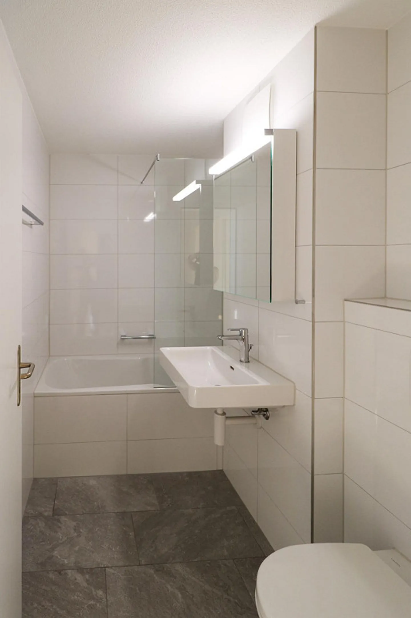 Helle Dachwohnung mit Galerie - Foto 7 von 10