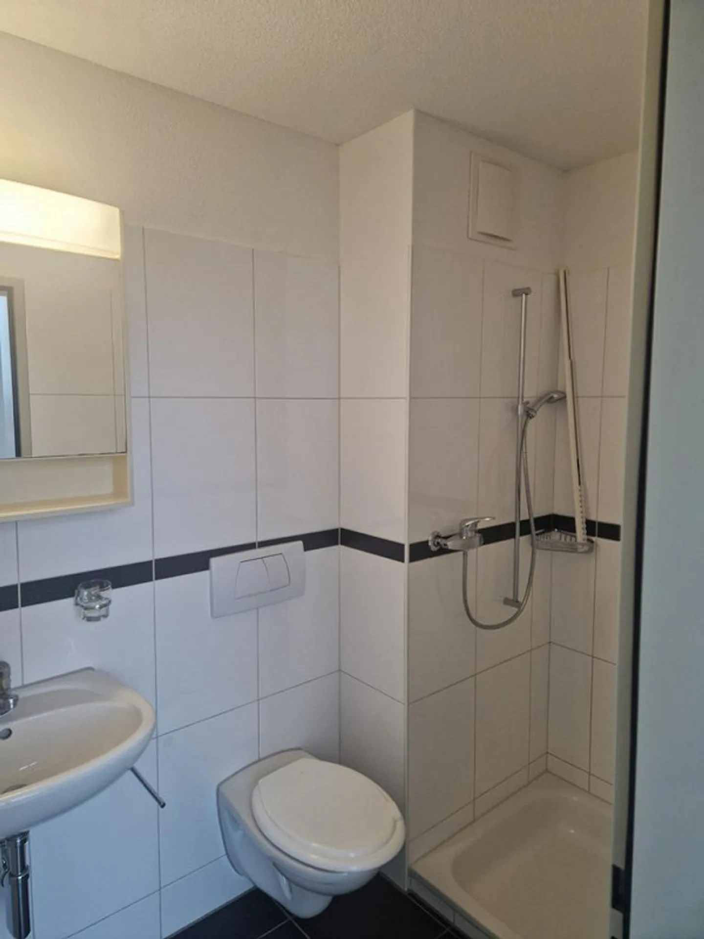 Geräumige Wohnung mit Balkon - Foto 9 von 12