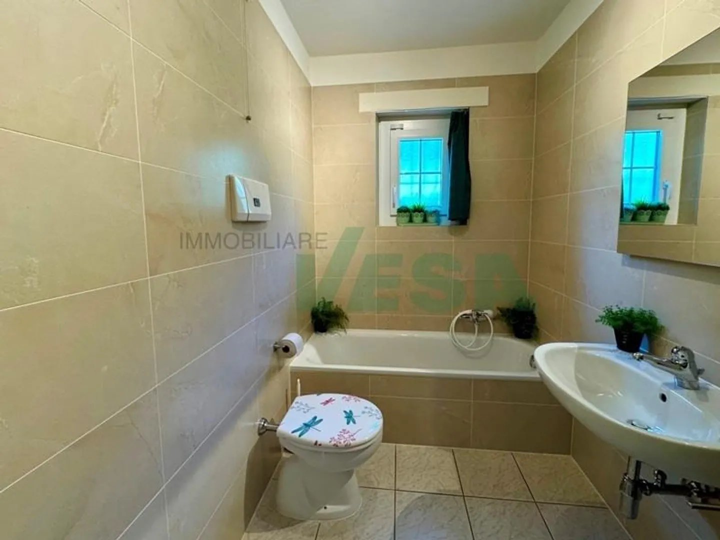 Accogliente casa unifamiliare con giardino - Foto 12 di 13