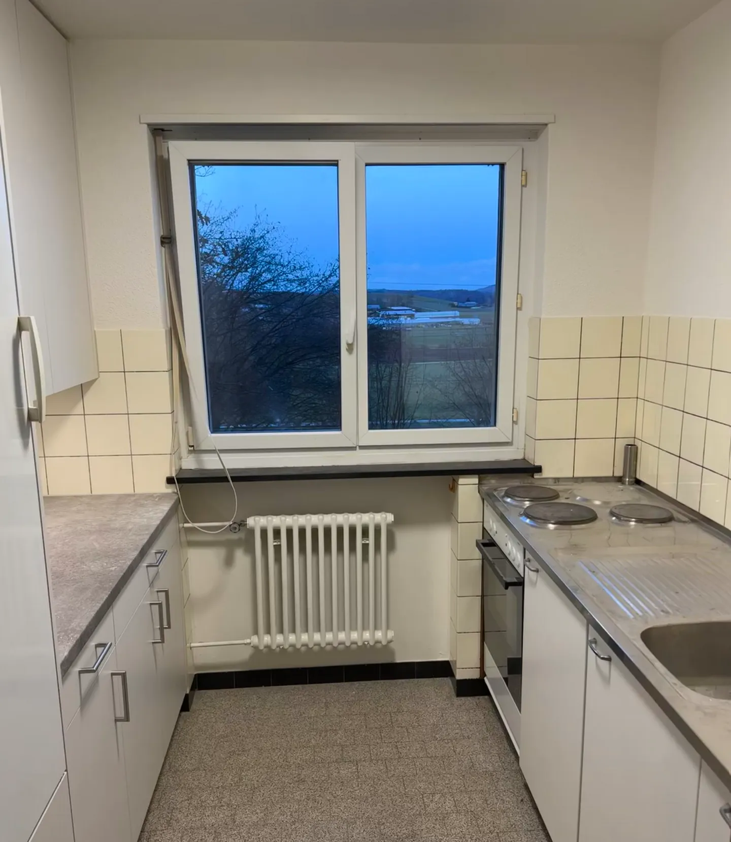 Appartement fraîchement rénové et lumineux dans un quartier calme - Photo 6 sur 10