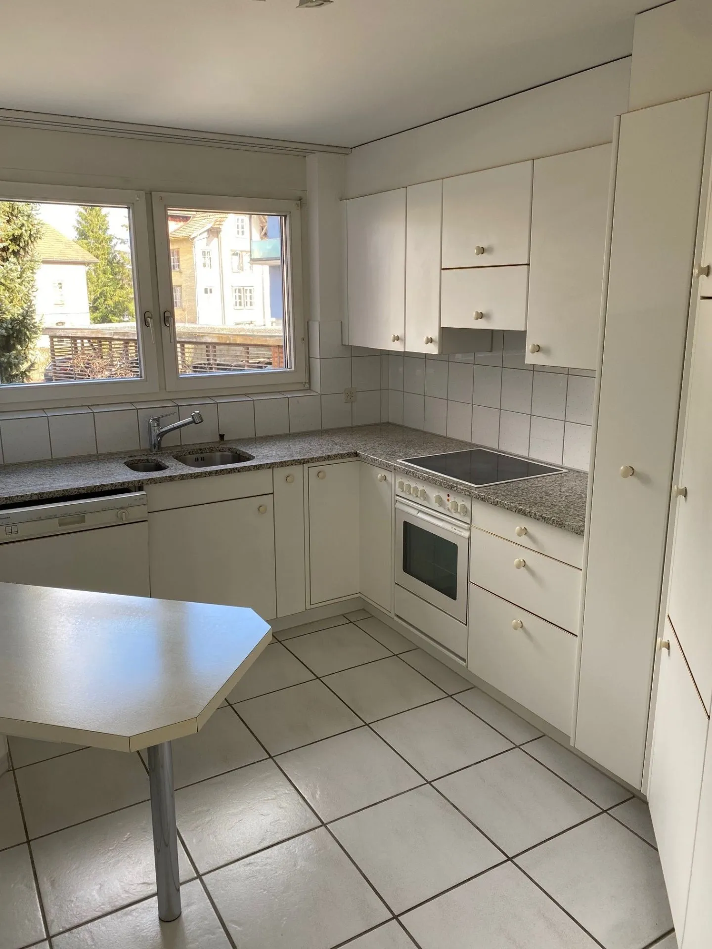 3 1/2-Zimmerwohnung in Zentrumsnähe - Foto 2 von 13