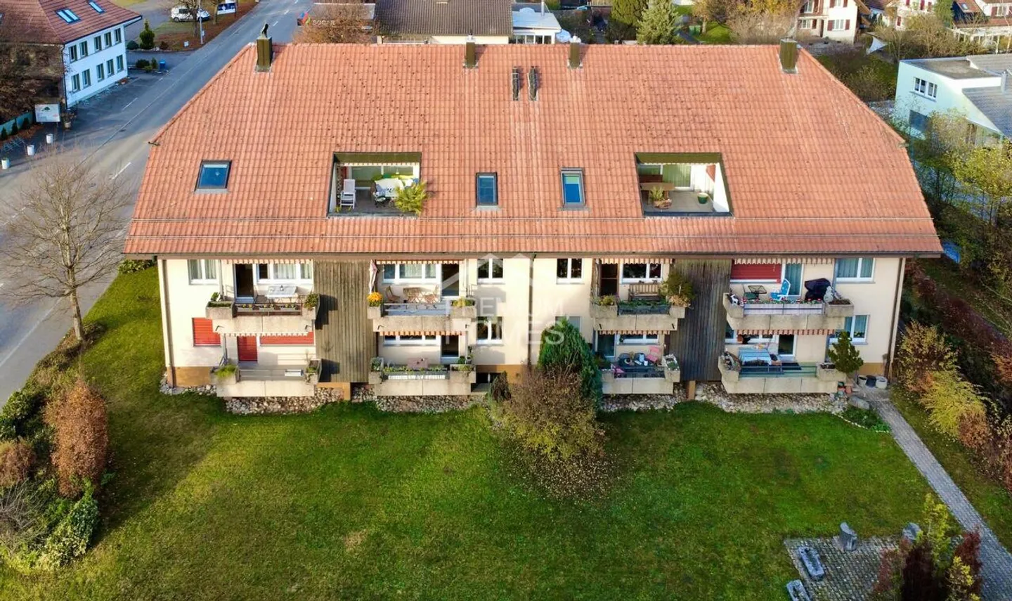 Stylische 3.5-Zimmer-Wohnung mit Potenzial ? hell, modern, Recherswil! - Foto 2 von 13