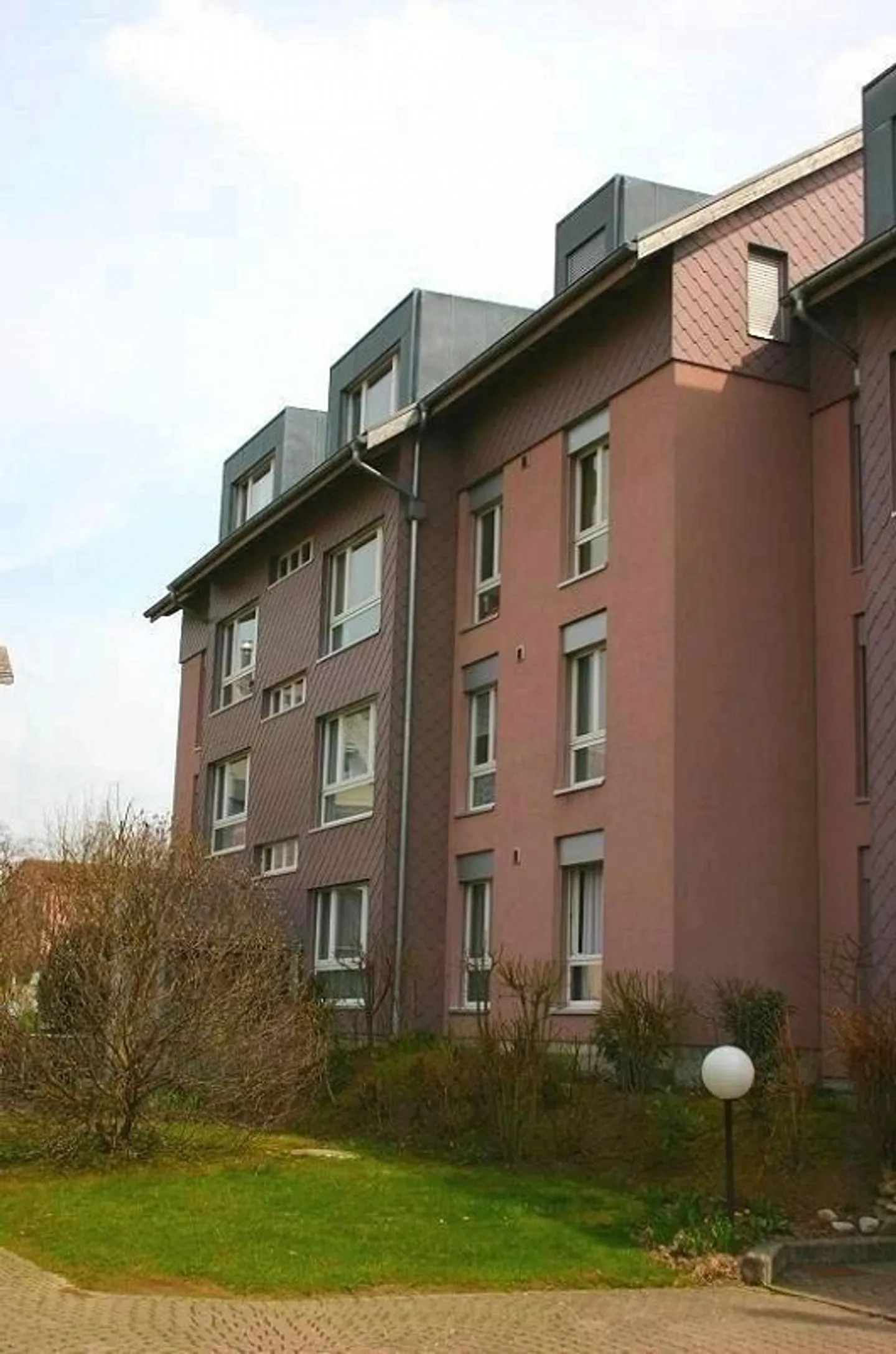 3.5 Room Gallery Apartment of 117 m2 with Terrace - Photo 1 of 9